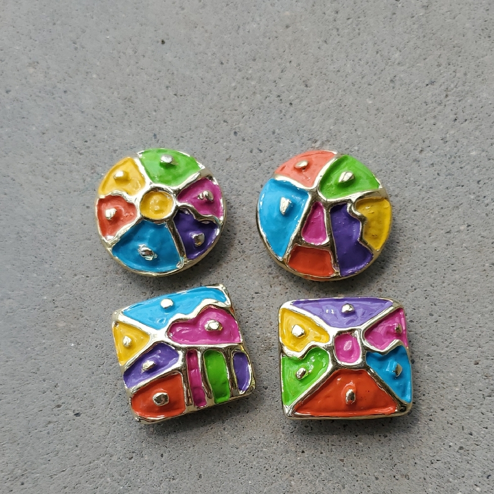 Colorful Geometric Button Covers Set Of 4